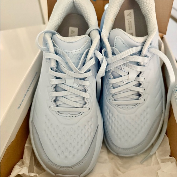 Hoka Blue Athletic Shoes Streamlined Design - Picture 5 of 11